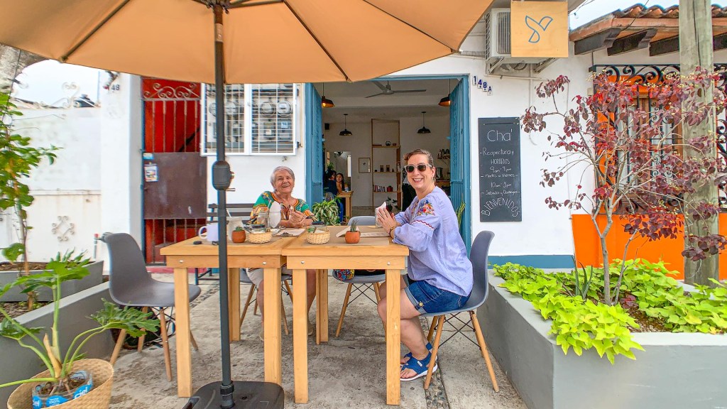 Discover Cha’, a New Versalles Eatery